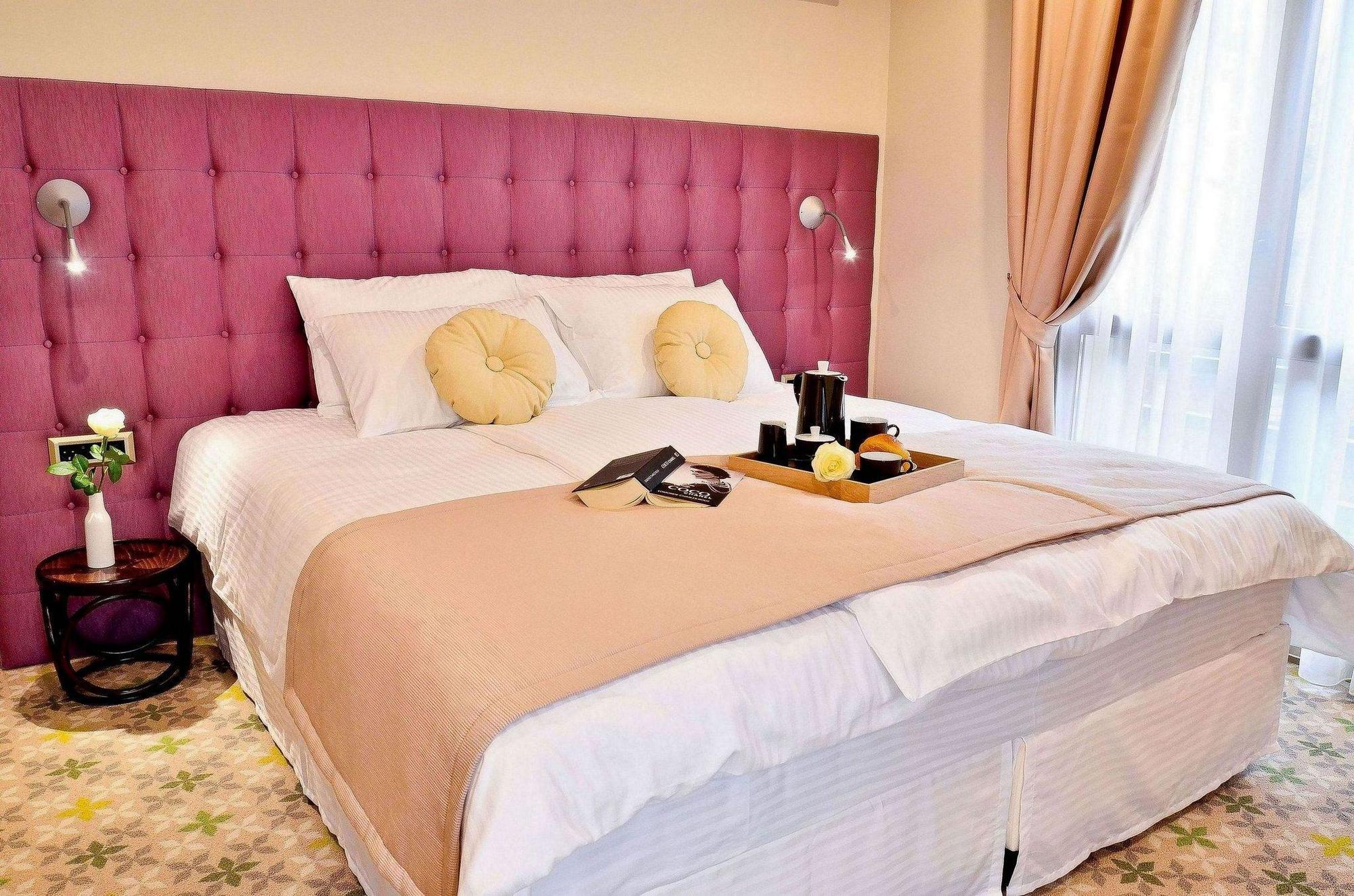 Hotel Capitolina City Chic Cluj-Napoca Eksteriør billede